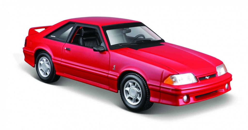 Maisto – Ford Mustang SVT Cobra rouge 1:24